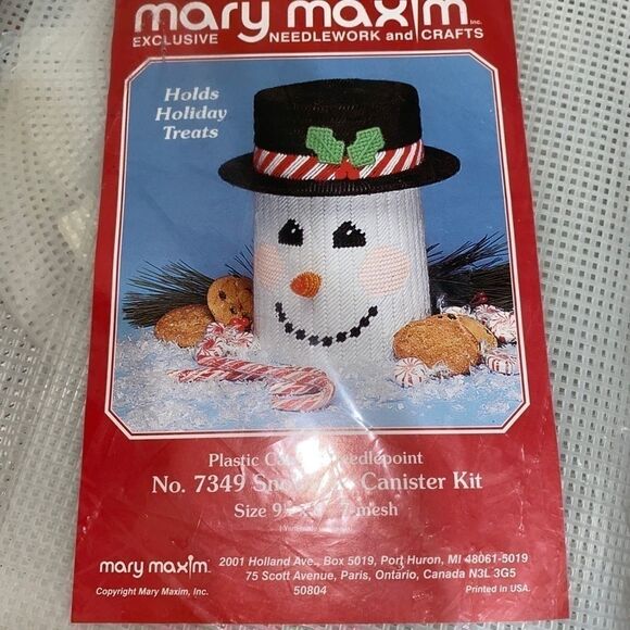 Mary Maxim Vintage Snowman Canister Canvas Kit - Picture 1 of 5